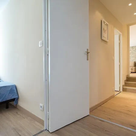 The Napoleon-2-Br Old Town + Terrace Appartamento