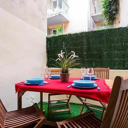 Appartamento The Napoleon-2-Br Old Town + Terrace *
