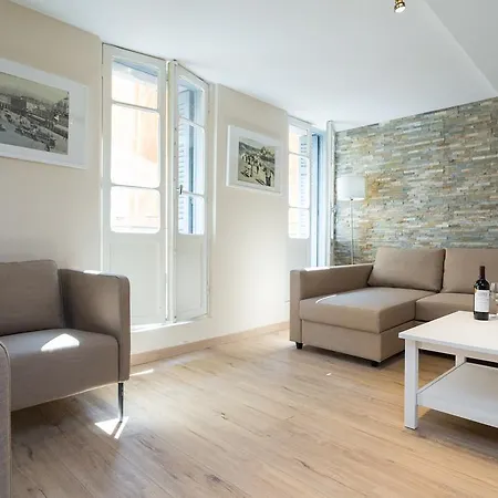 The Napoleon-2-Br Old Town + Terrace Nizza